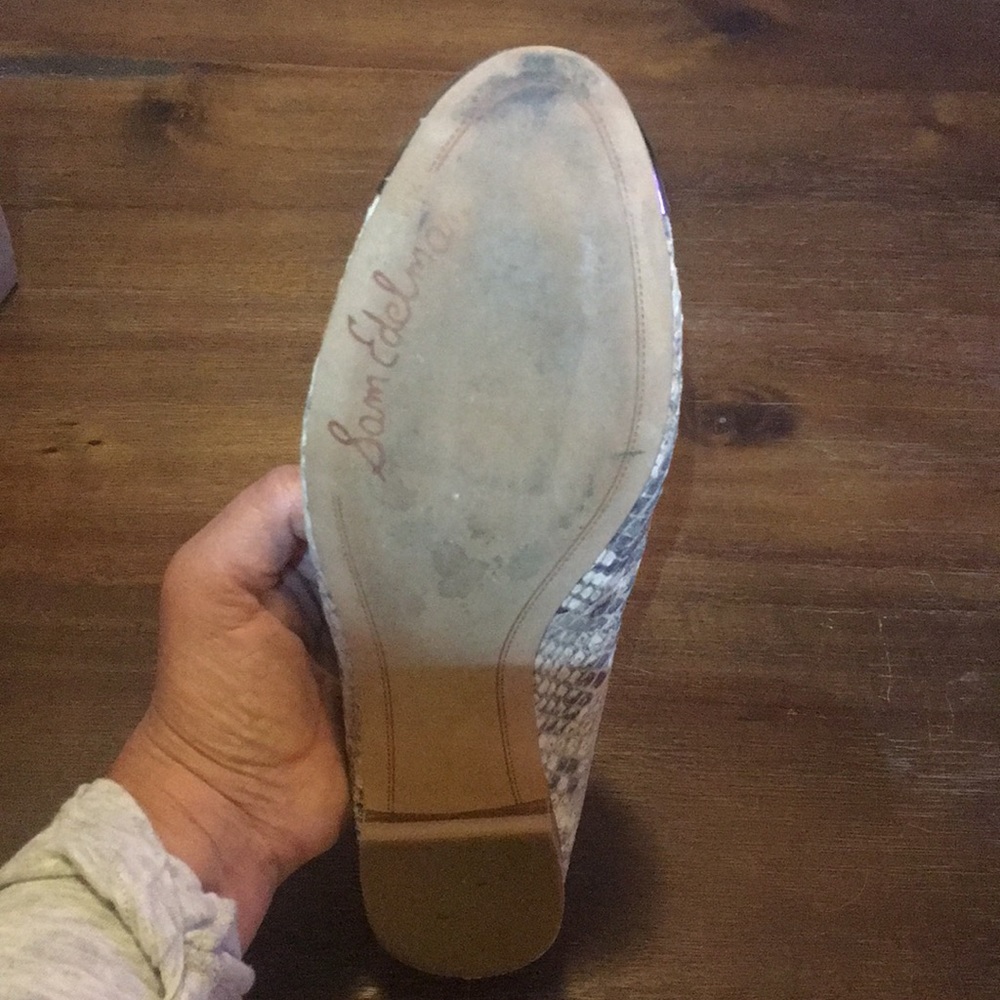 Sam Edelman Snake Skin Flats - Picture 3 of 3